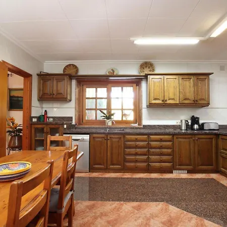 Villa Lovely In Old Town By Renthousing Pollenca